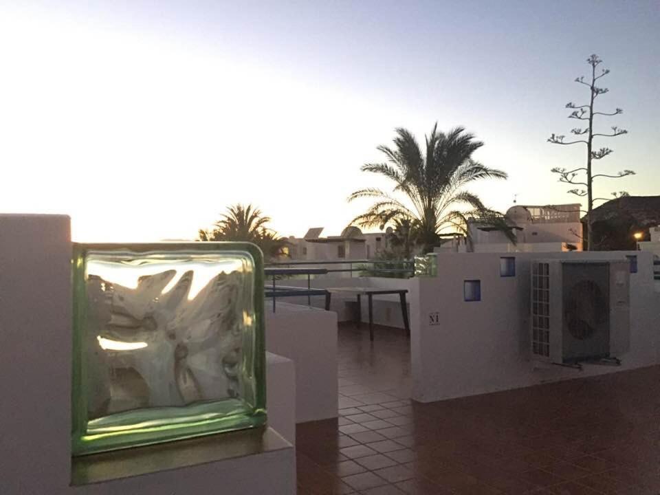 Arto Blanco Agua Amarga (Almeria) Exterior foto