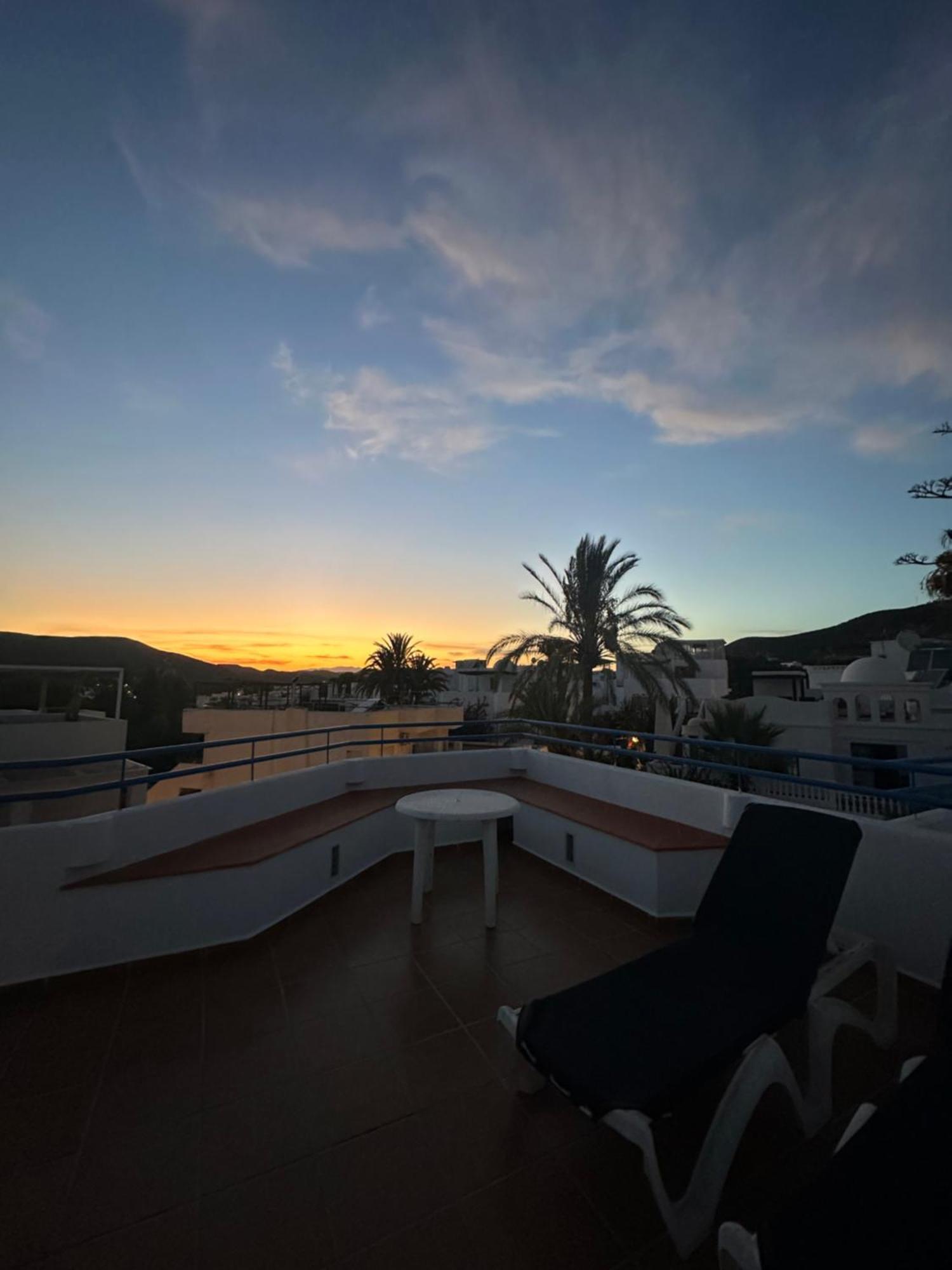 Arto Blanco Agua Amarga (Almeria) Exterior foto